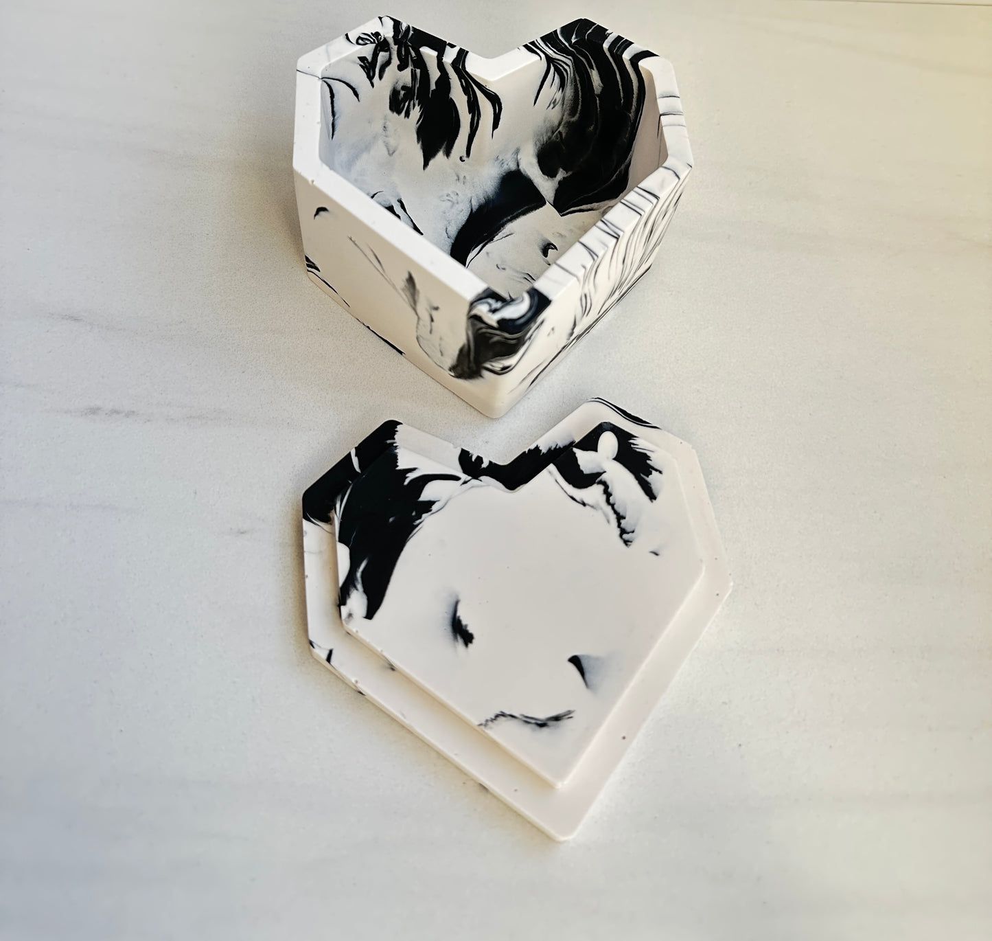Storm Geometric Heart Box